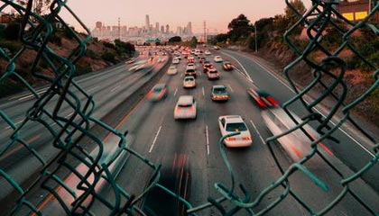 中国香港伴游,定制QQ:3494206190微信:act1322